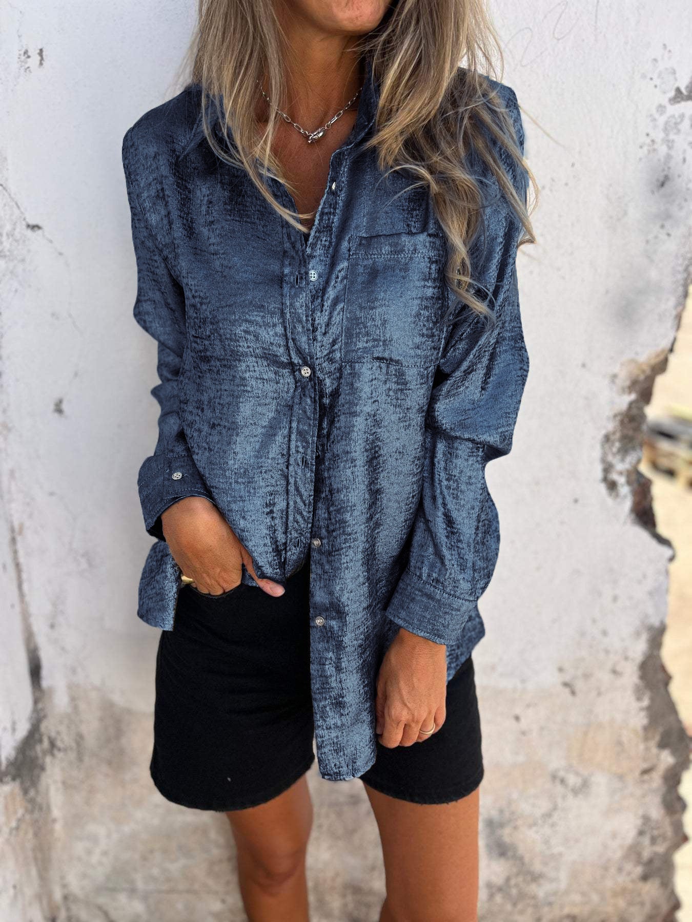 Mia | Sleek Shimmer Top