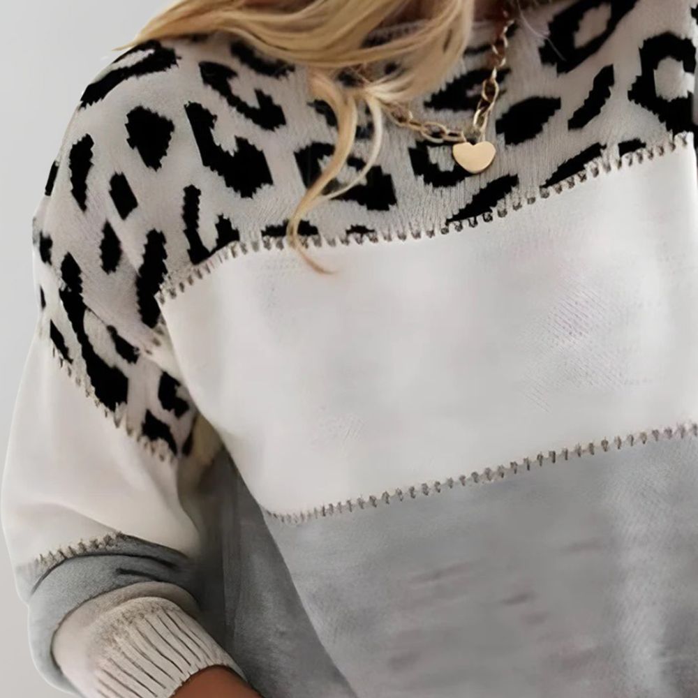 Mia | Chic Leopard Sweater