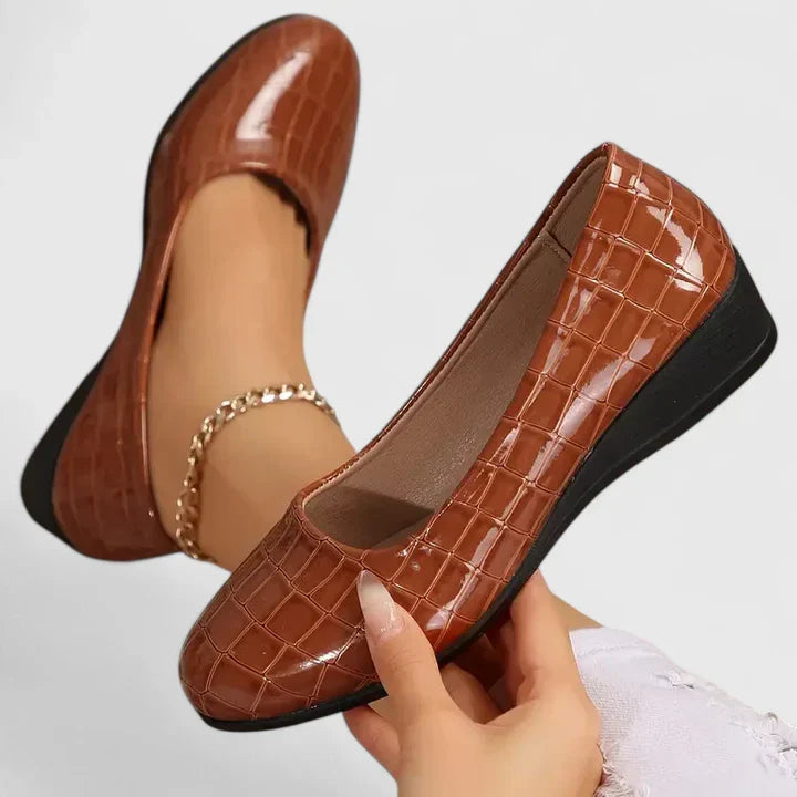 Sophie | Orthopedic Walking Shoes