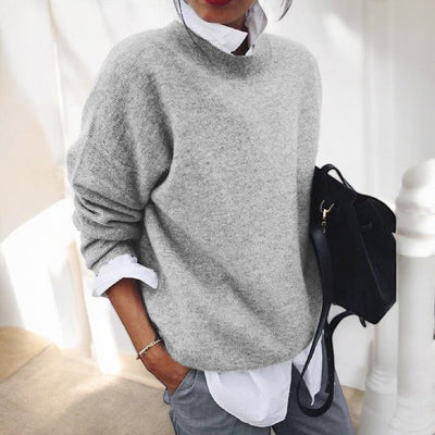 Mia | Timeless Black Sweater
